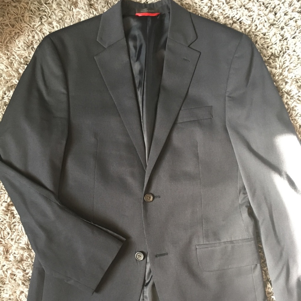 Slim fit suit 36R pants 32/30 new without tag!!